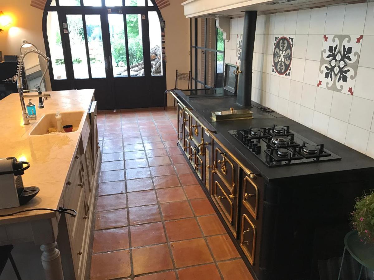 Saint-Thibéry Domaine Les Castans B&B 외부 사진