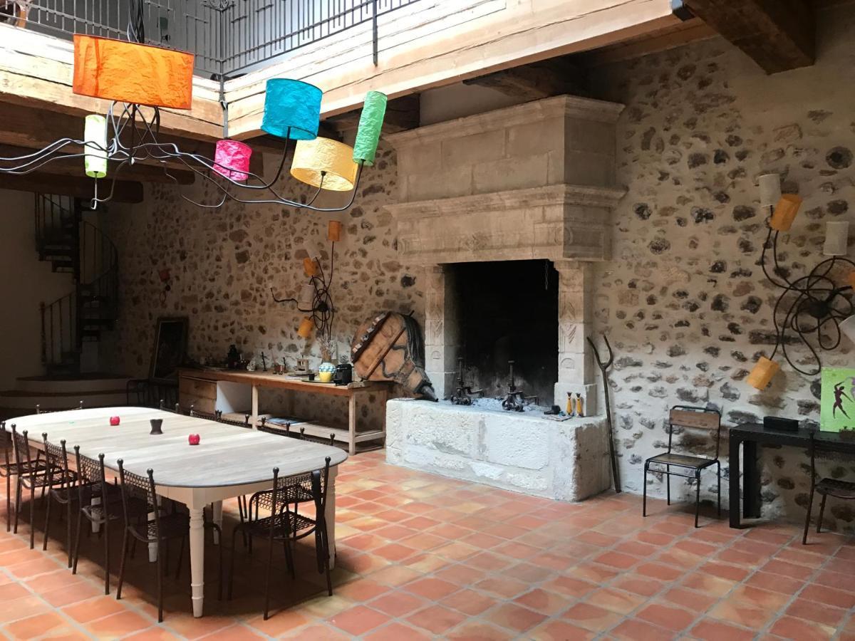 Saint-Thibéry Domaine Les Castans B&B 외부 사진
